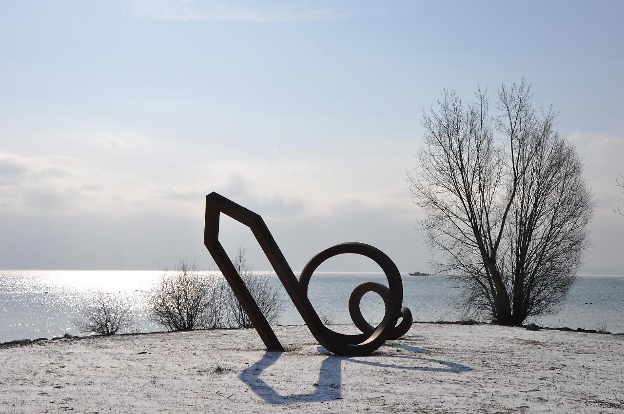Hotel Traube Am See Friedrichshafen Ngoại thất bức ảnh